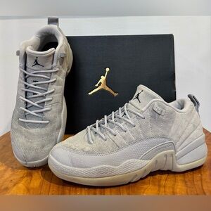 Nike Jordan 12 IIX  Wolf Grey Youth Boy Size 5.5Y Sneakers Running Shoes Woman 7